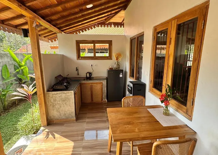 Chalet Joglo Aurora *